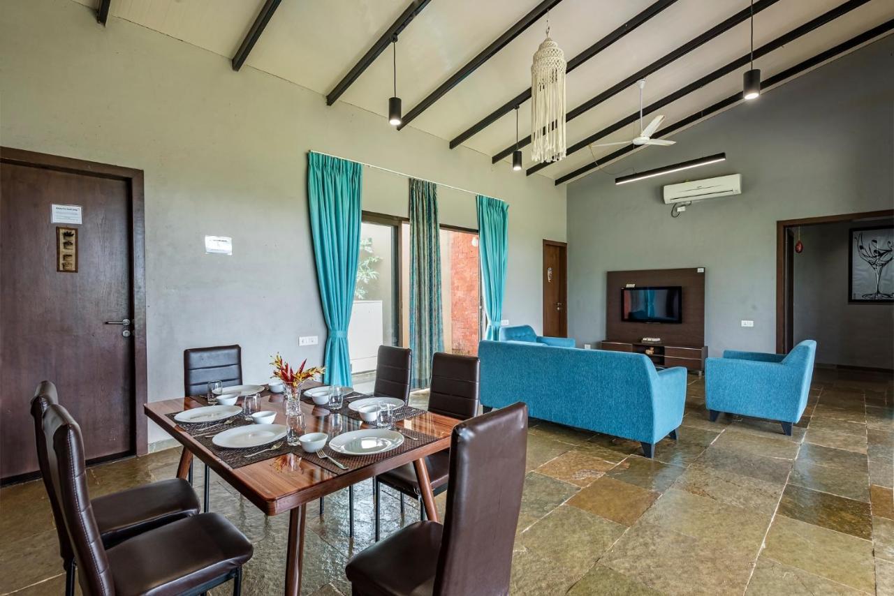 Saffronstays Rose Vineyard By The Lake, Nashik Extérieur photo