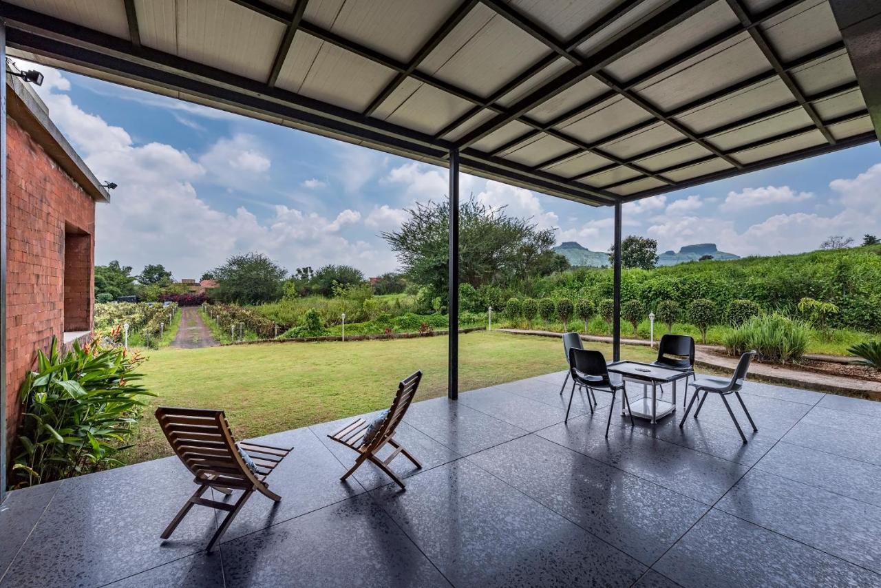 Saffronstays Rose Vineyard By The Lake, Nashik Extérieur photo