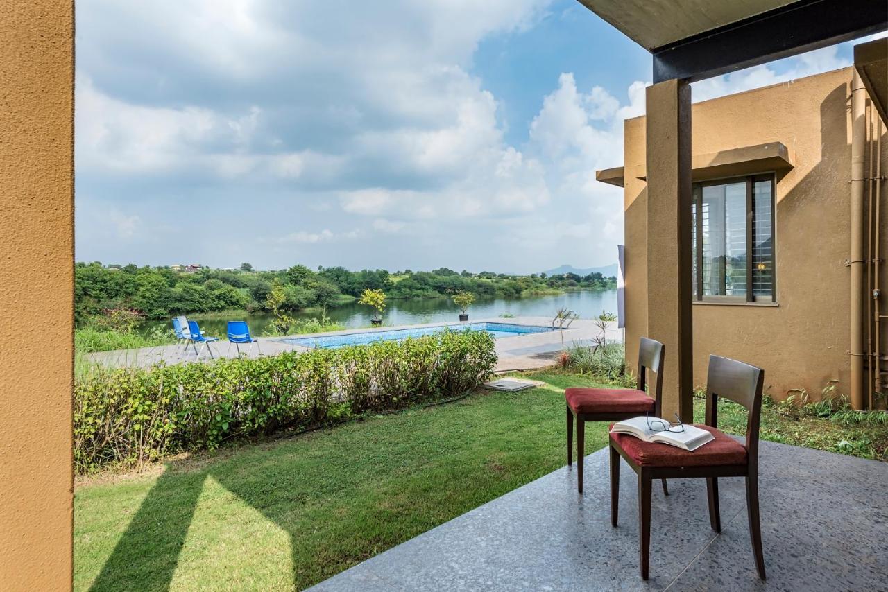 Saffronstays Rose Vineyard By The Lake, Nashik Extérieur photo